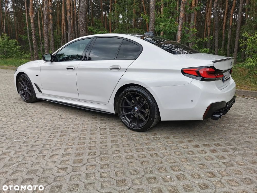 BMW Seria 5 520d xDrive Luxury Line sport - 18