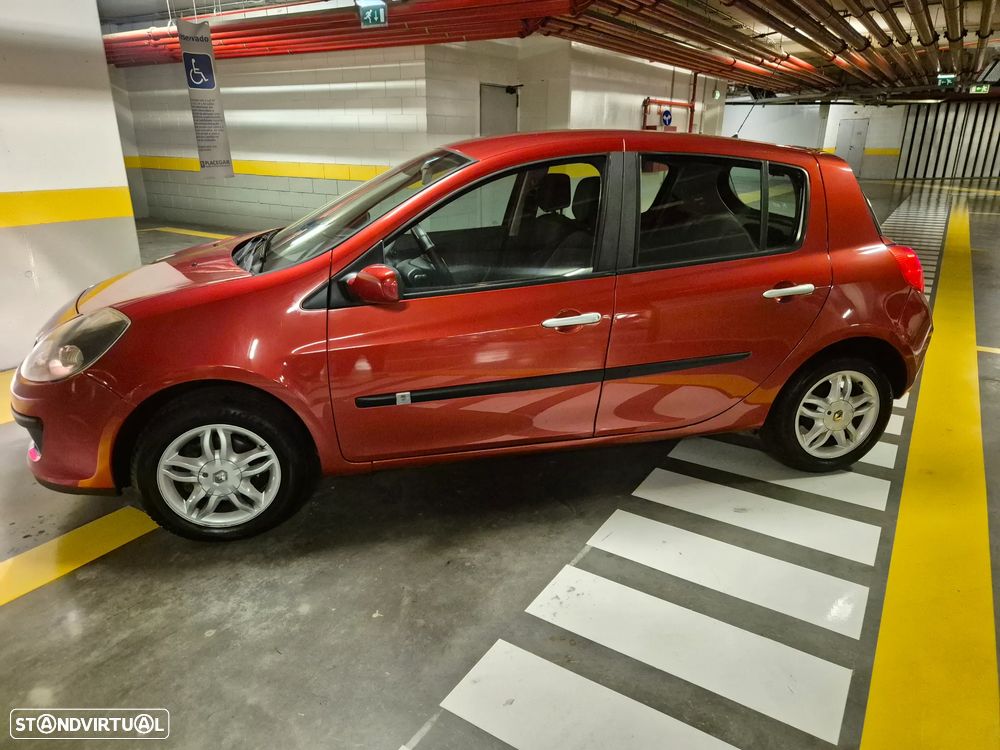 Renault Clio 1.2 16V Dynamique - 3