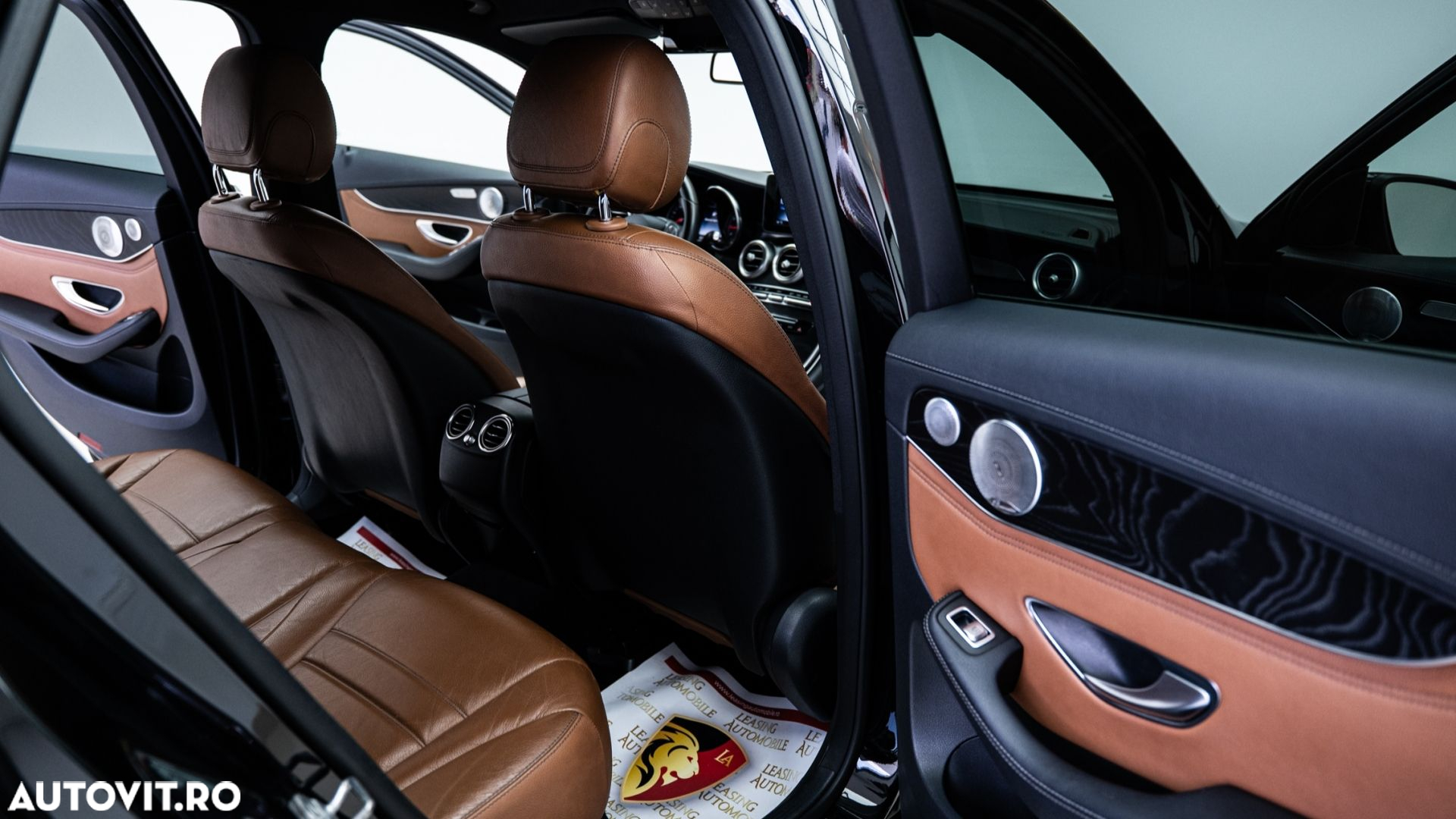 Mercedes-Benz GLC - 16
