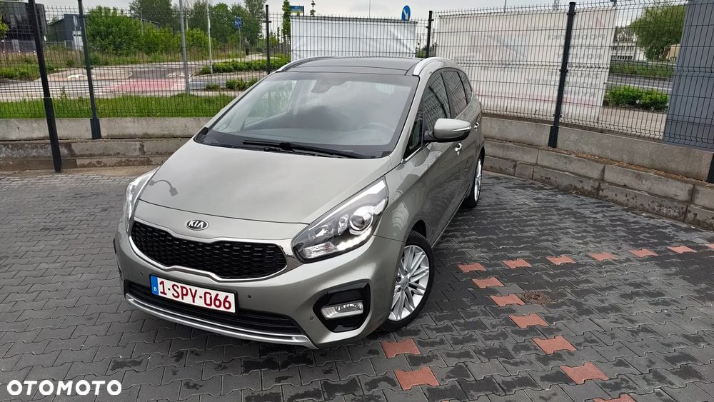 Kia Carens 1.6 GDI ISG Vision - 14