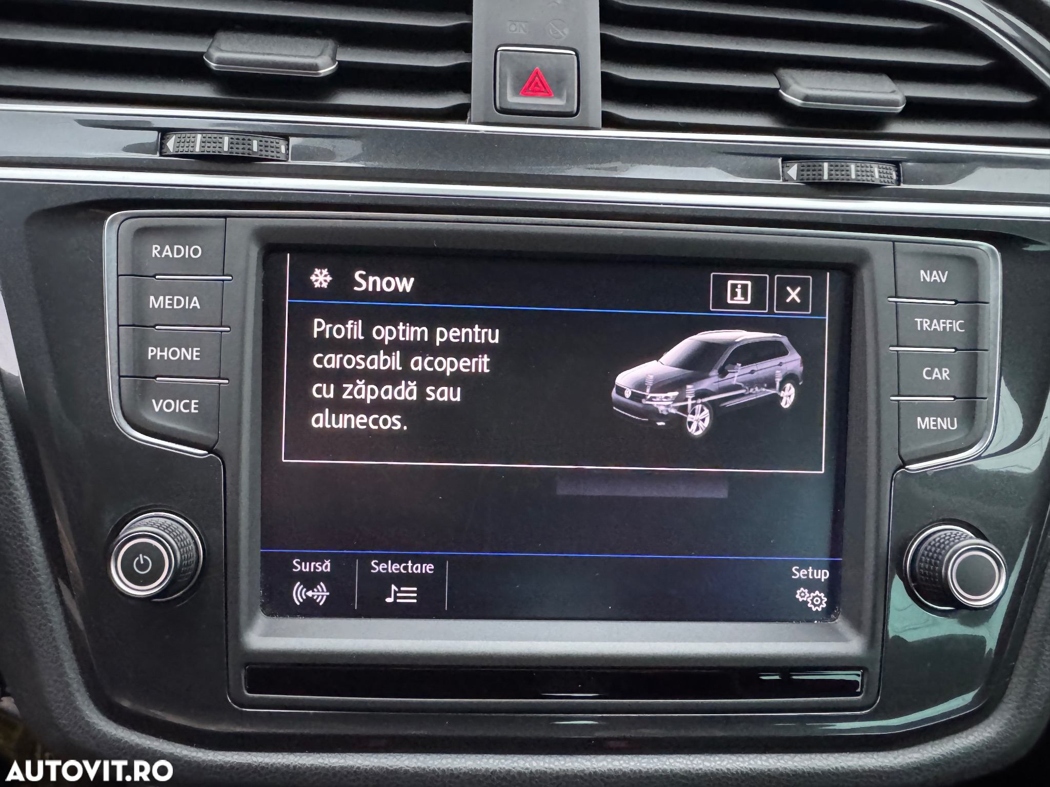 Volkswagen Tiguan 2.0 TDI 4Motion DSG BMT Sport & Style - 16