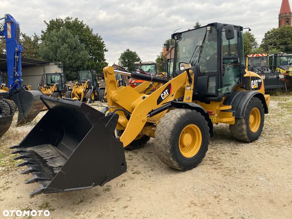 Caterpillar CAT 908H, ŁYŻKA OTWIERANA + WIDŁY, BEZ DPF-A, Z NIEMIEC, SUPER UTRZYMANA