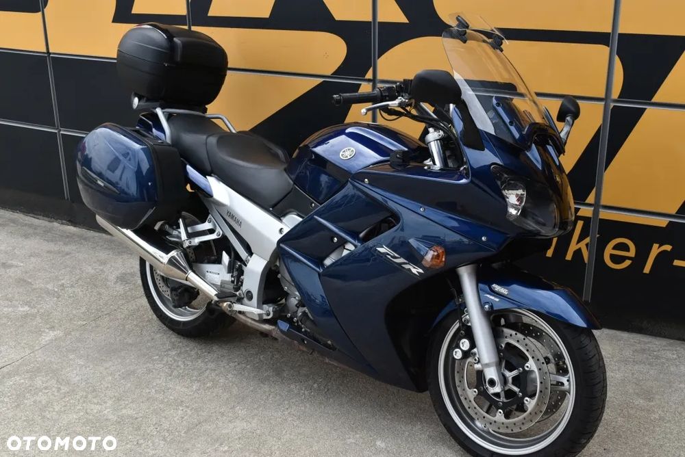 Yamaha FJR - 2