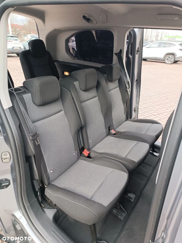 Toyota Proace City Verso - 11