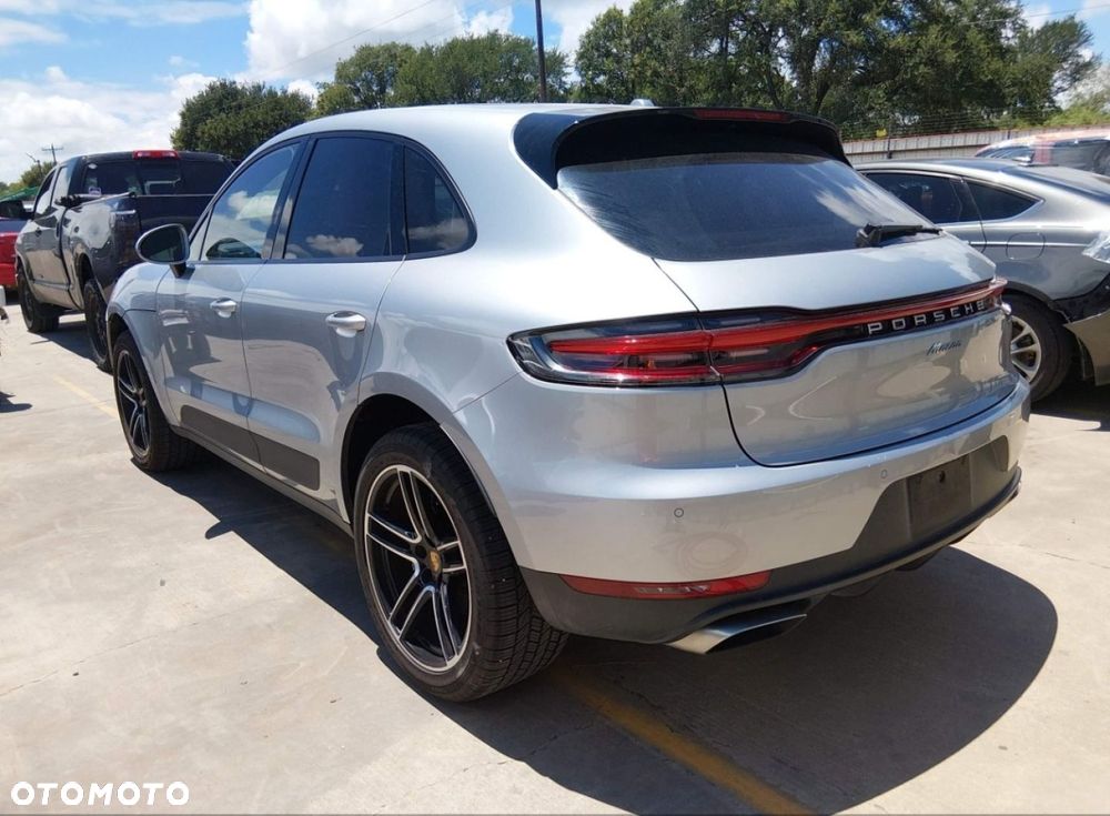 Porsche Macan - 5