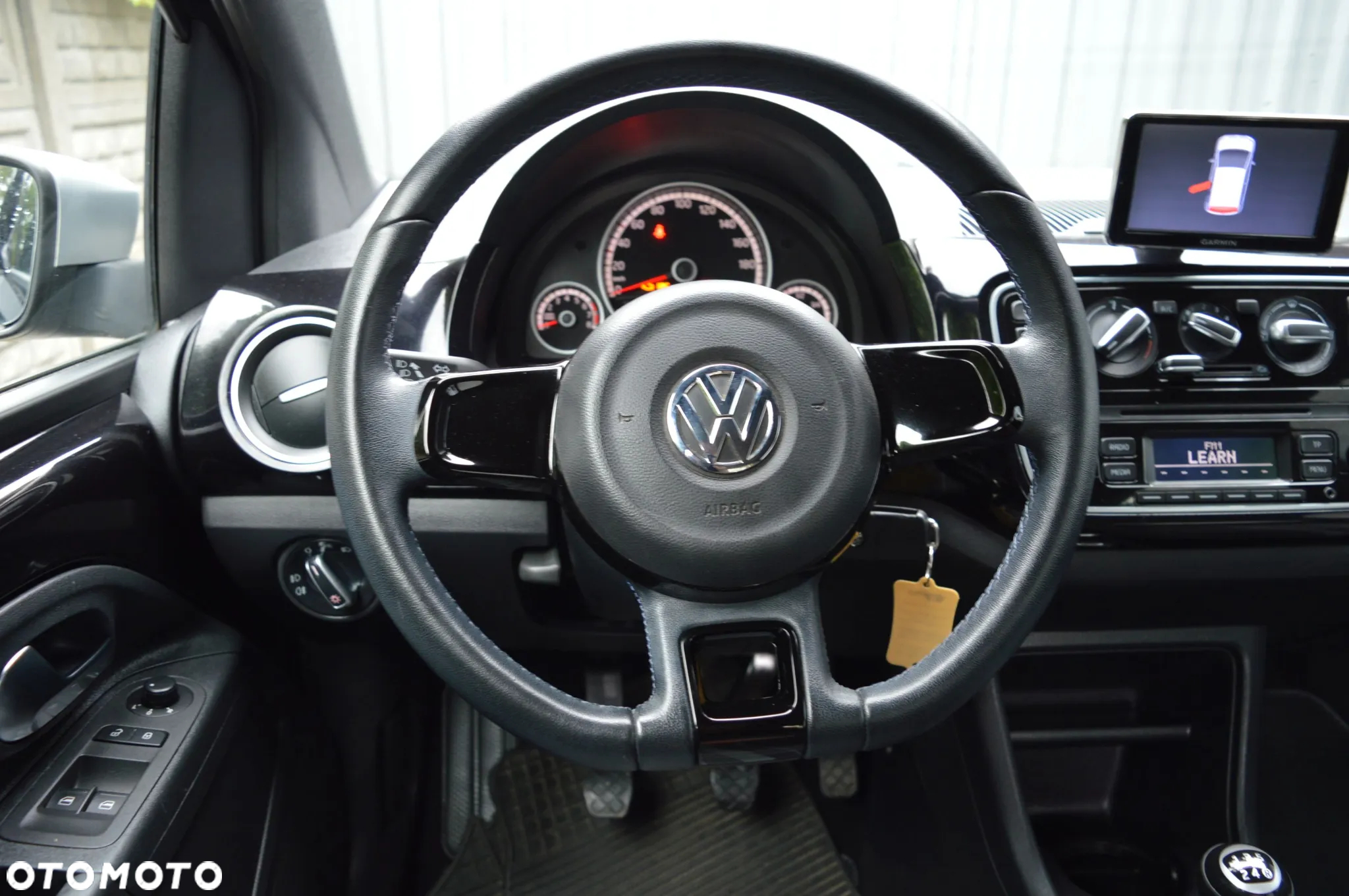 Volkswagen up! club - 19