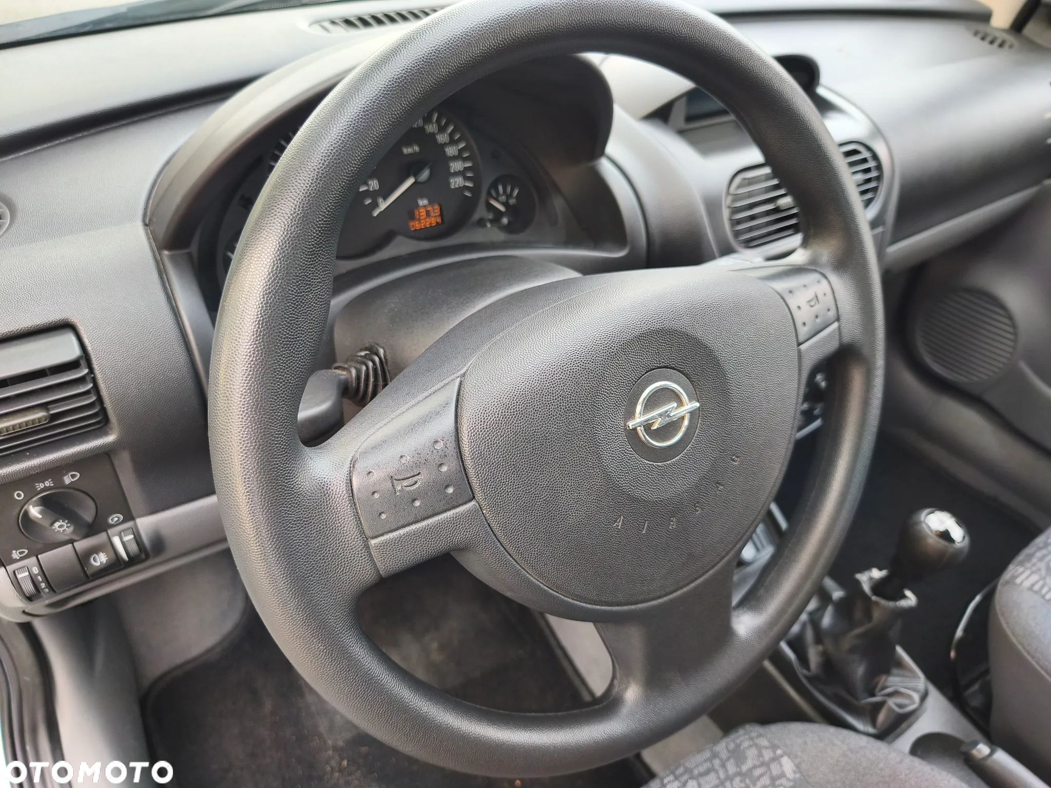 Opel Corsa 1.0 12V Comfort - 36