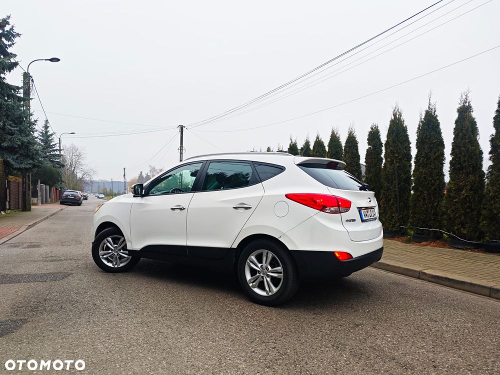 Hyundai ix35 2.0 CRDi 4WD Premium - 11