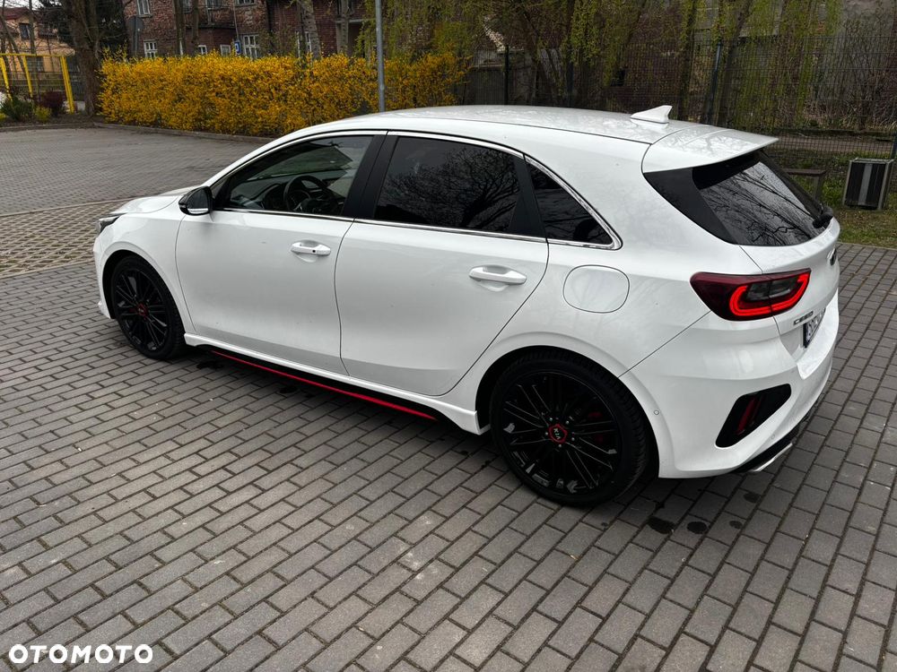 Kia Ceed 1.6 T-GDI GT XL - 2