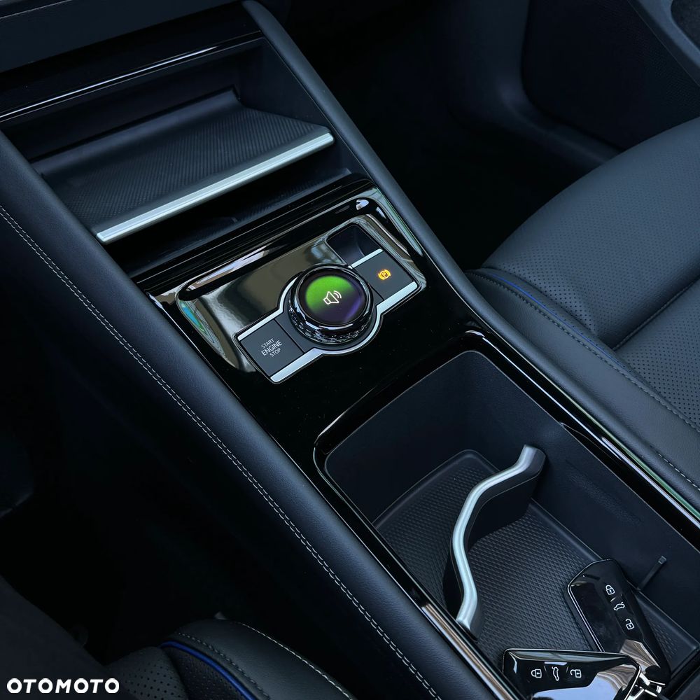 Volkswagen Tayron 2.0 TDI SCR 4Mot R-Line Plus DSG - 32