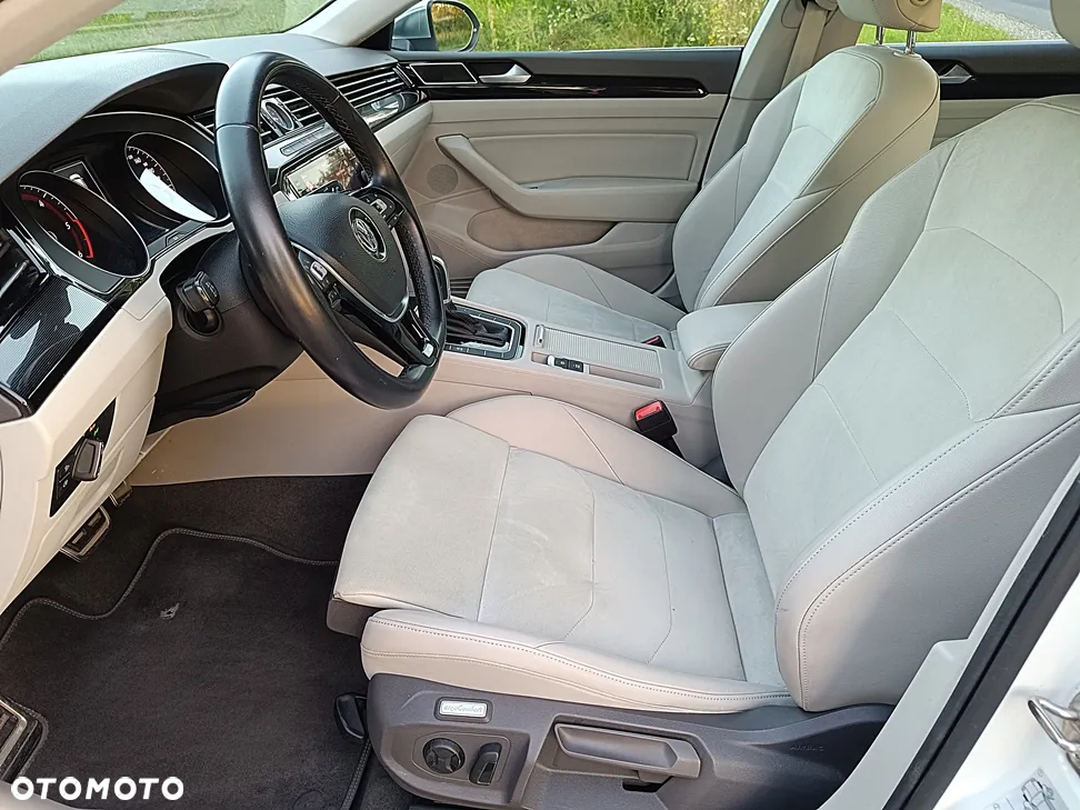 Volkswagen Arteon 2.0 TDI SCR Elegance DSG - 30
