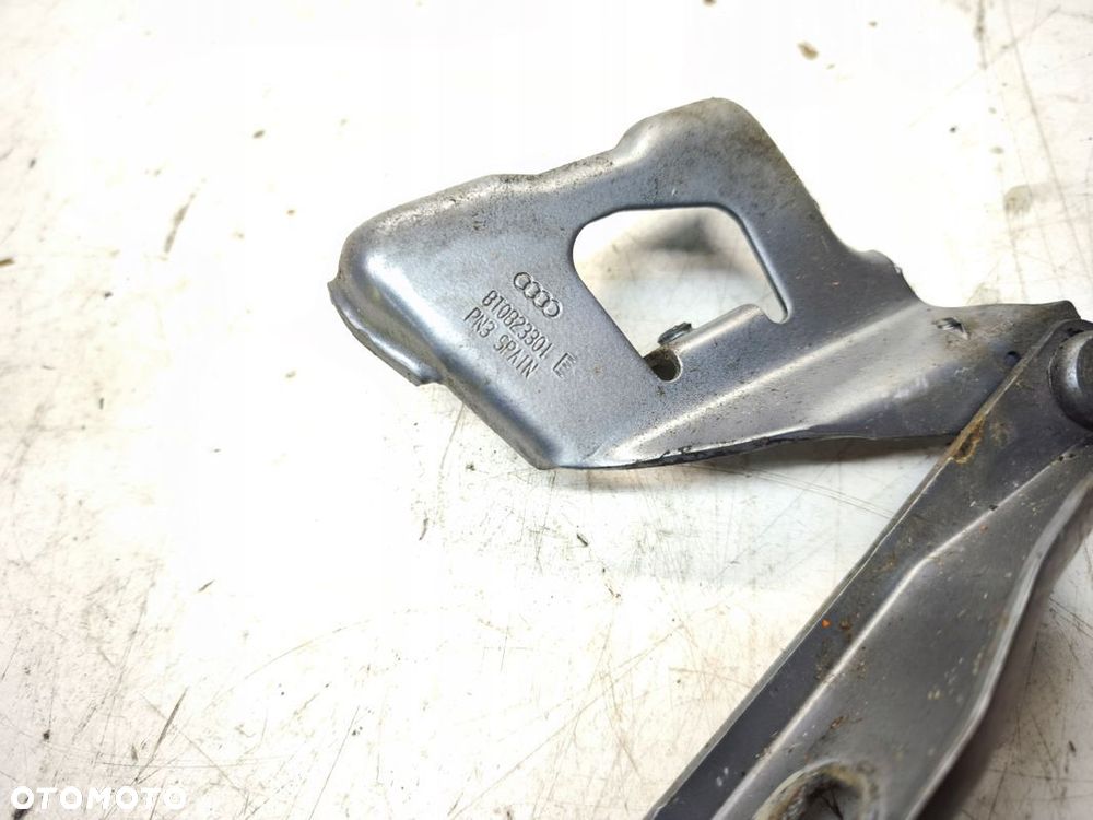 ZAWIAS MASKI LEWY AUDI A5 8T 8T0823301E - 3