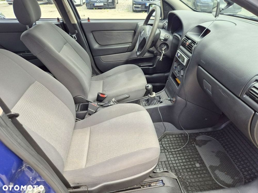 Opel Astra 1.4 Selection - 21