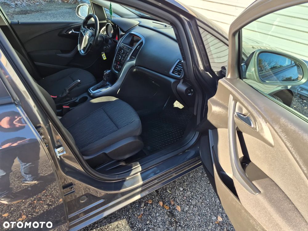 Opel Astra 1.4 T Cosmo - 16