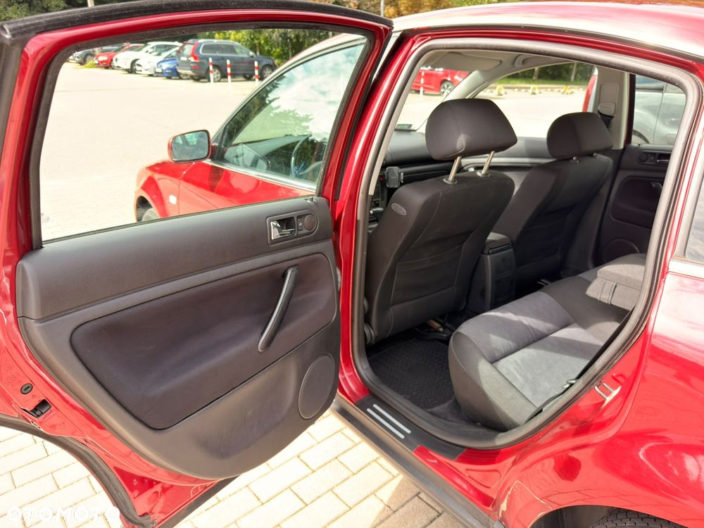 Volkswagen Passat - 15