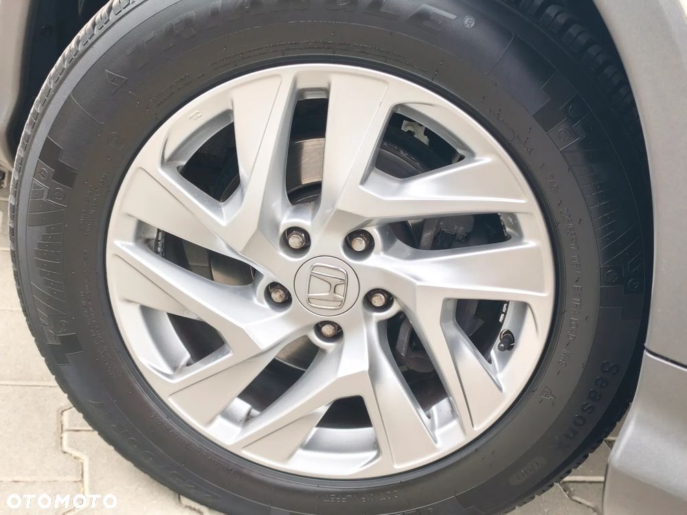 Honda CR-V - 4