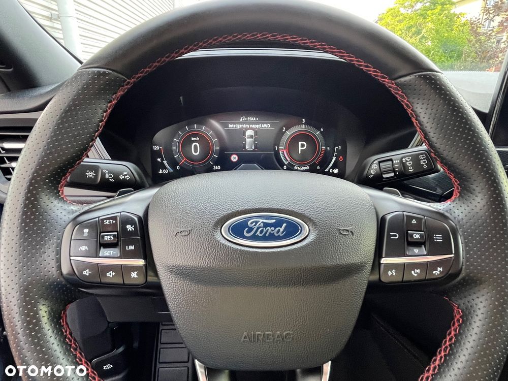 Ford Kuga 2.0 EcoBlue 4x4 ST-LINE X - 23