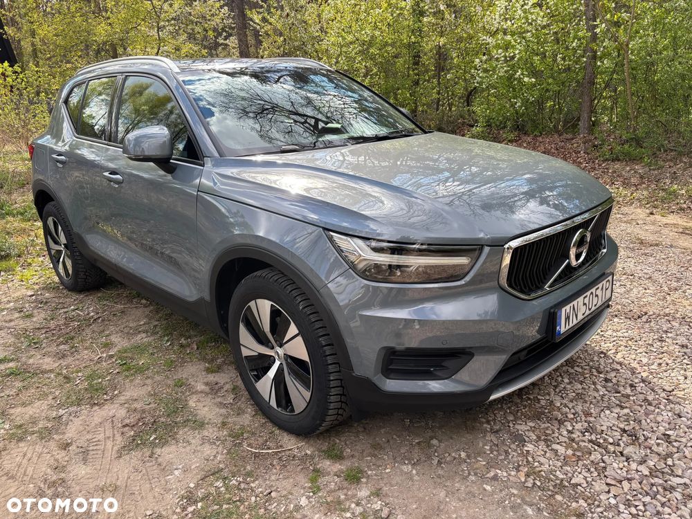 Volvo XC 40 T3 Momentum - 2