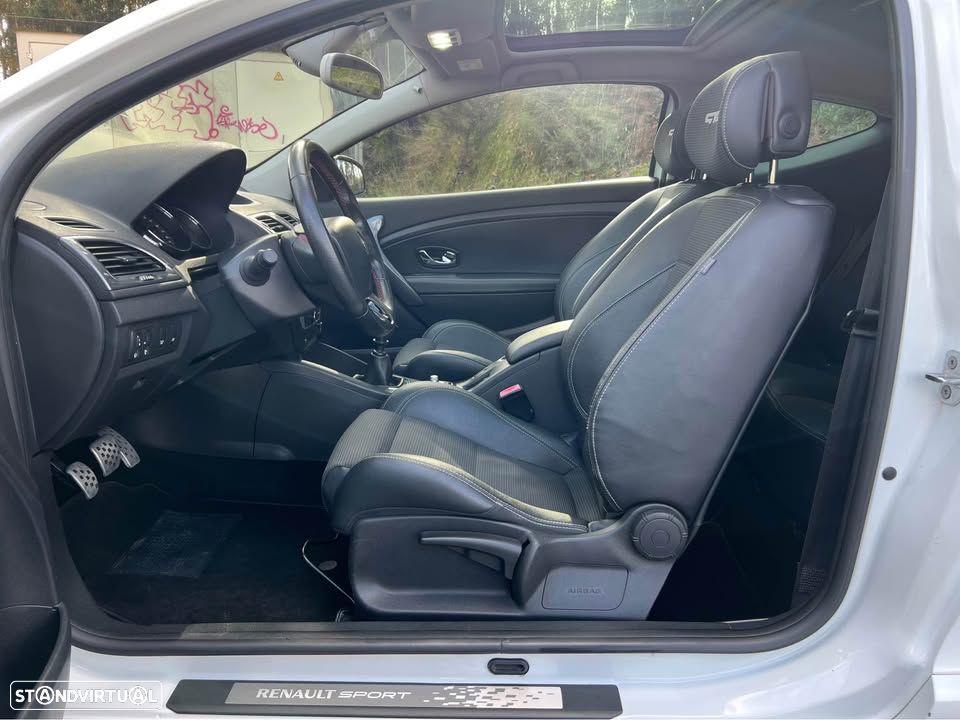 Renault Mégane Coupe 1.6 dCi GT Line SS - 4