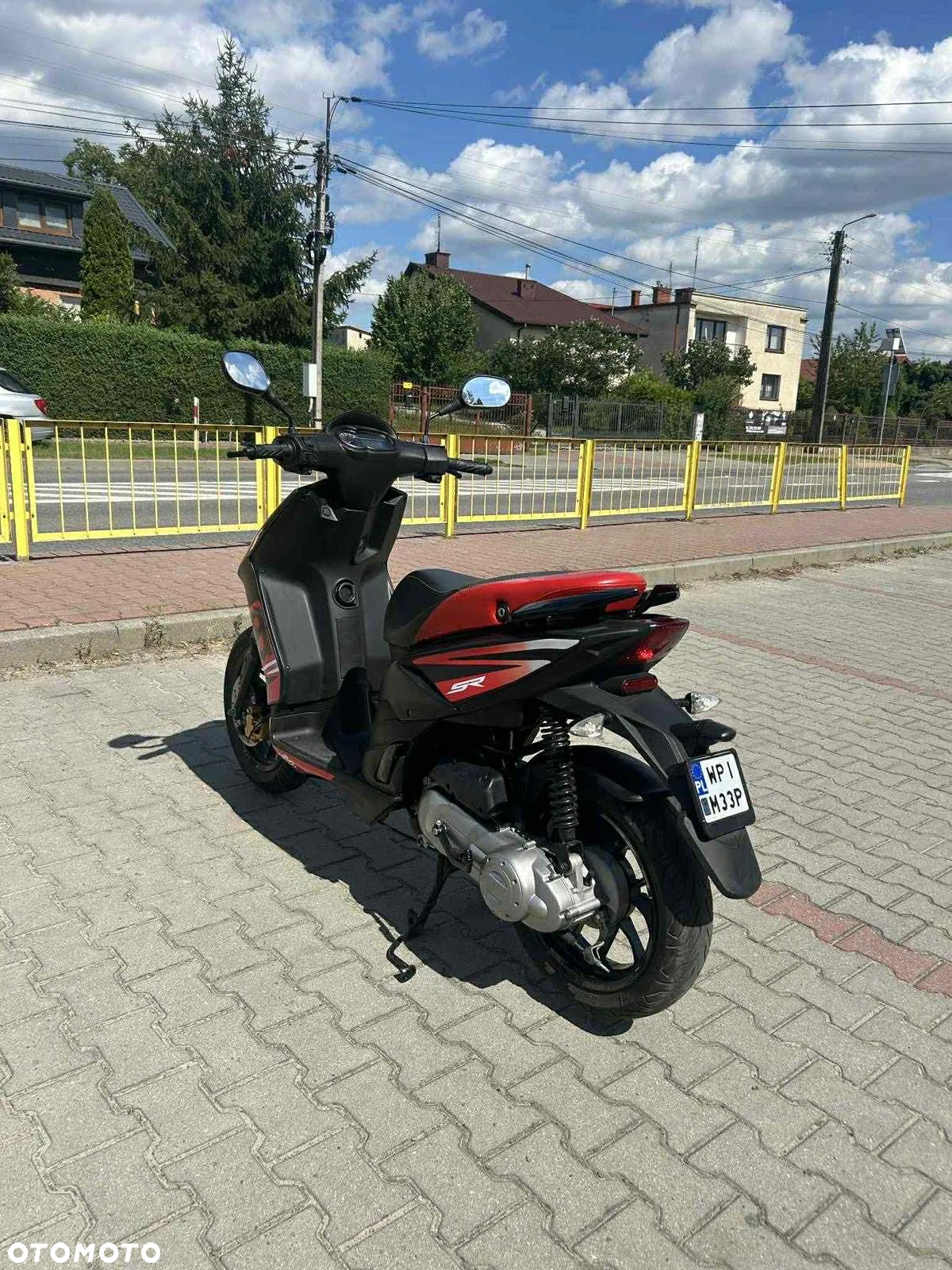 Aprilia SR - 8