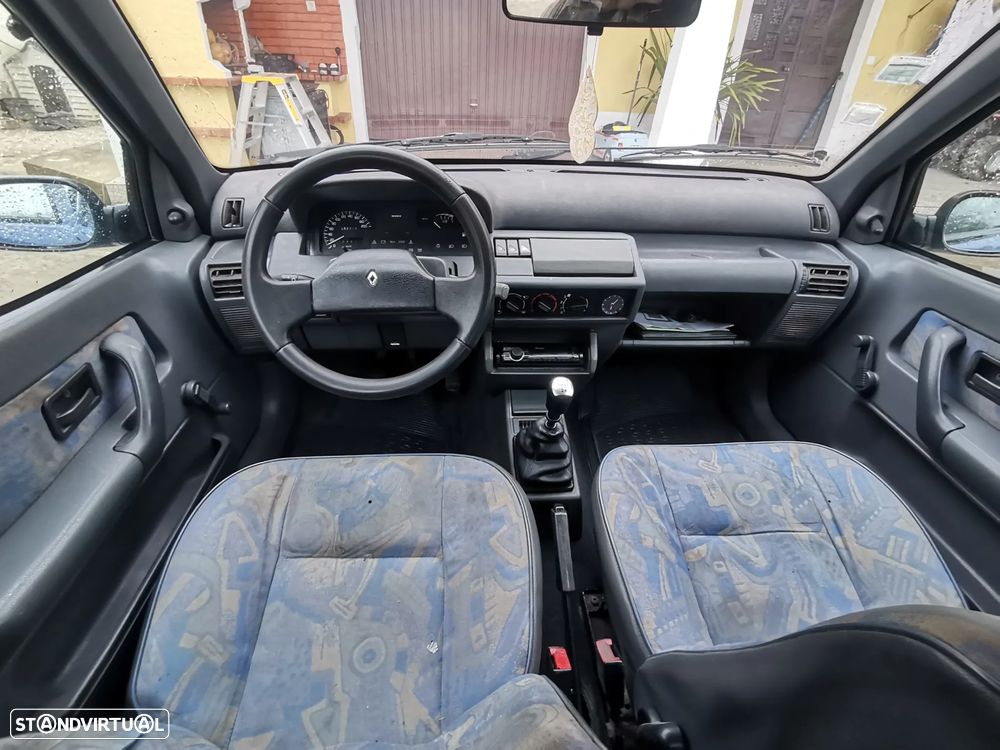 Renault Clio 1.2 RN - 7