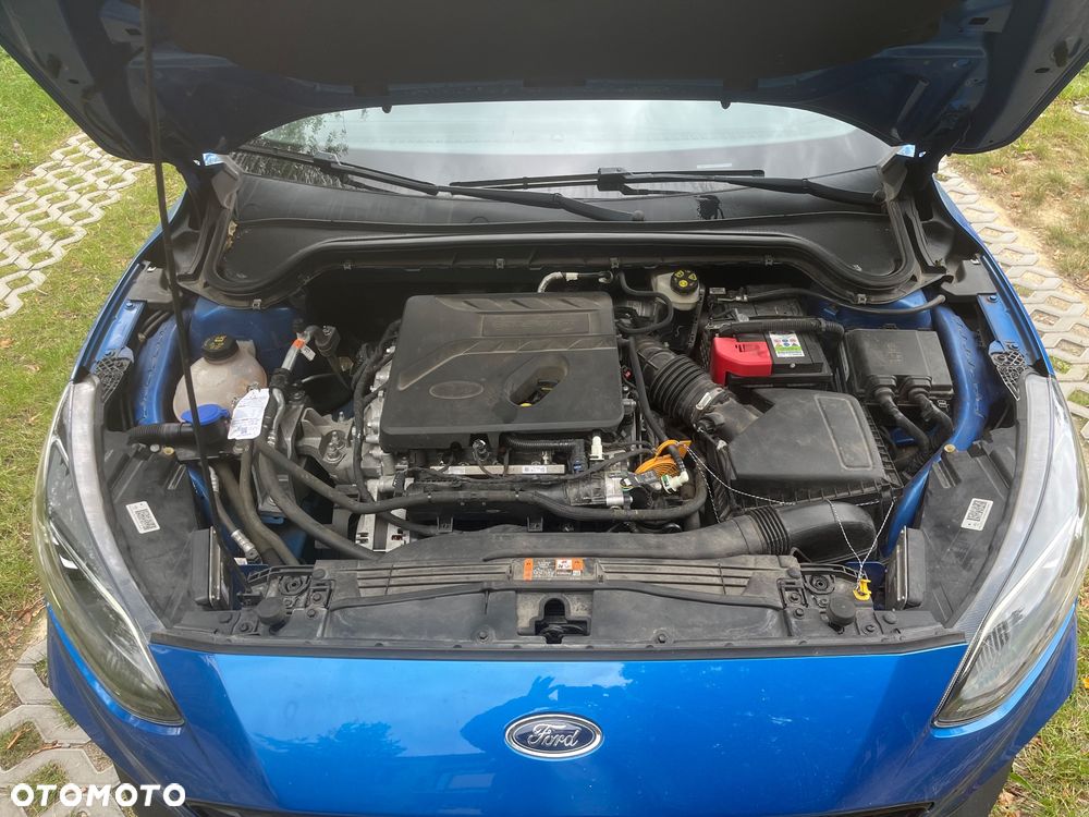 Ford Focus 1.5 EcoBoost Active - 14