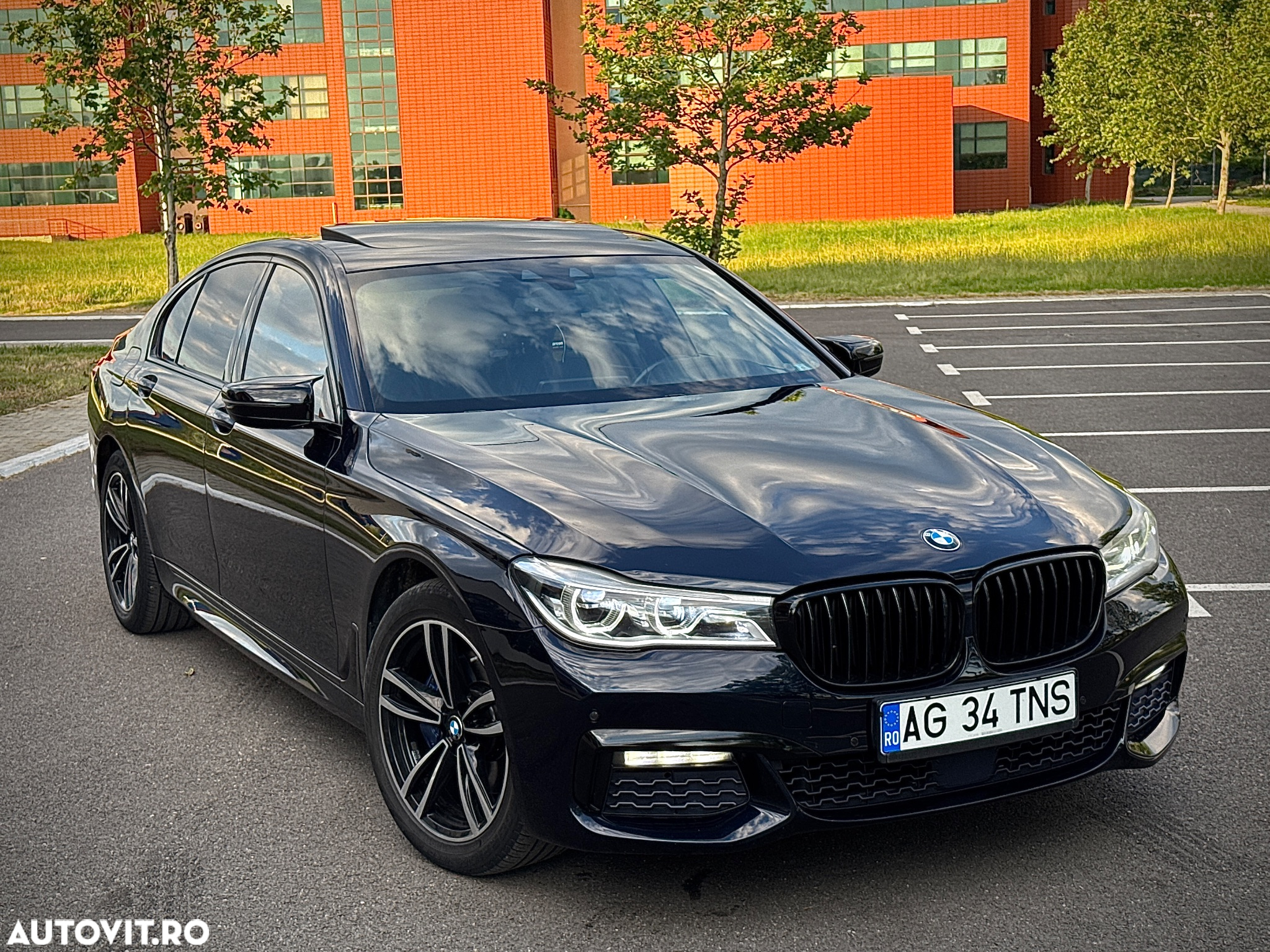 BMW Seria 7 740d xDrive - 30