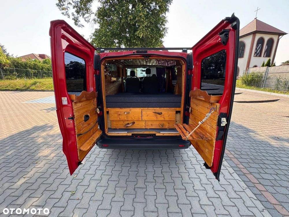 Opel Vivaro - 17