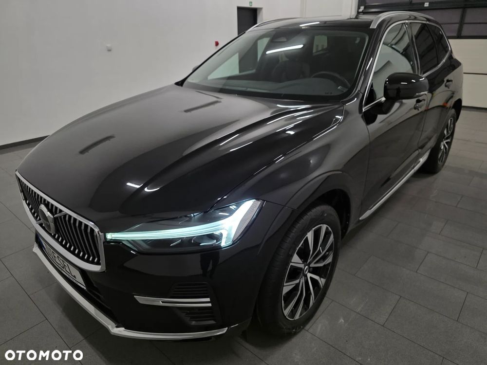 Volvo XC 60 B4 D AWD Ultimate Bright - 33