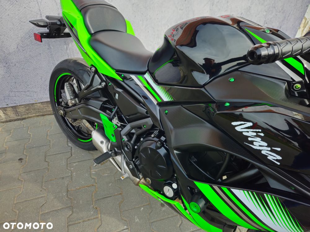 Kawasaki Z 650 - 11