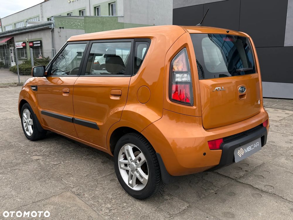 Kia Soul 1.6 M - 4