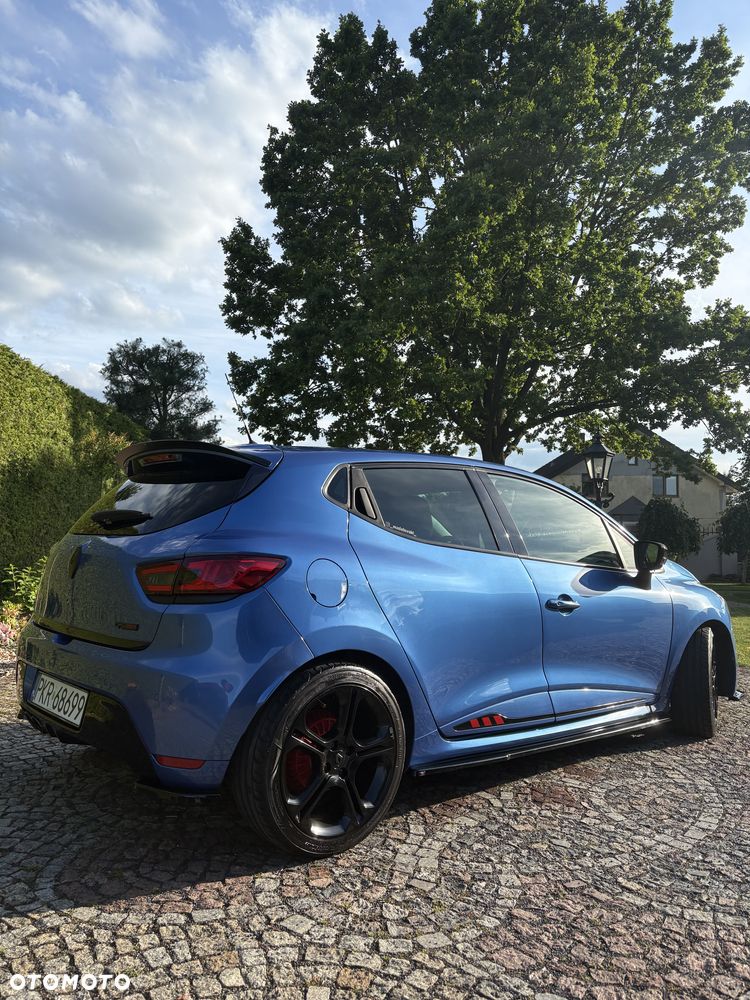 Renault Clio - 19