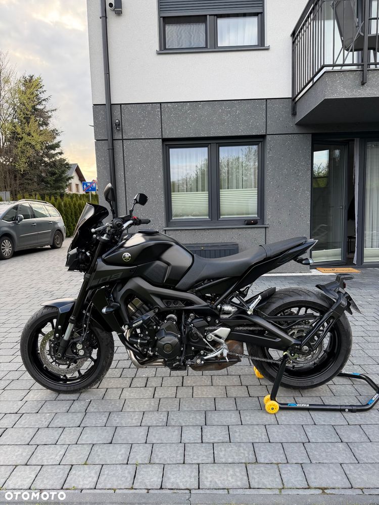 Yamaha MT - 11