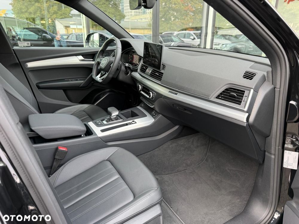 Audi Q5 Sportback - 24