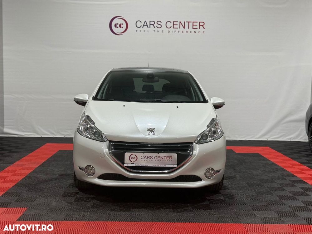 Peugeot 208 1.2 L PureTech Turbo Allure - 13