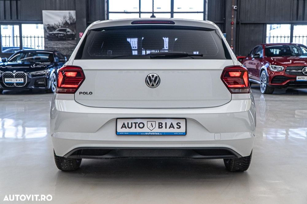 Volkswagen Polo 1.0 Comfortline - 26