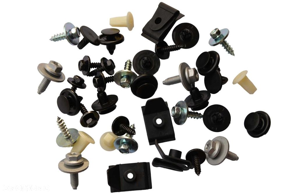 SPINKI TOYOTA AVENSIS T25 03-09 OSŁONA SILNIKA - 1