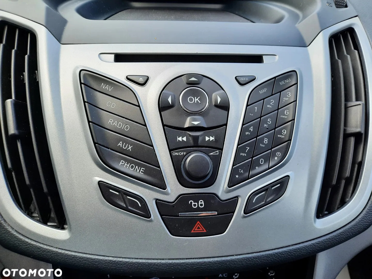 Ford Grand C-MAX 2.0 TDCi SYNC Edition - 35