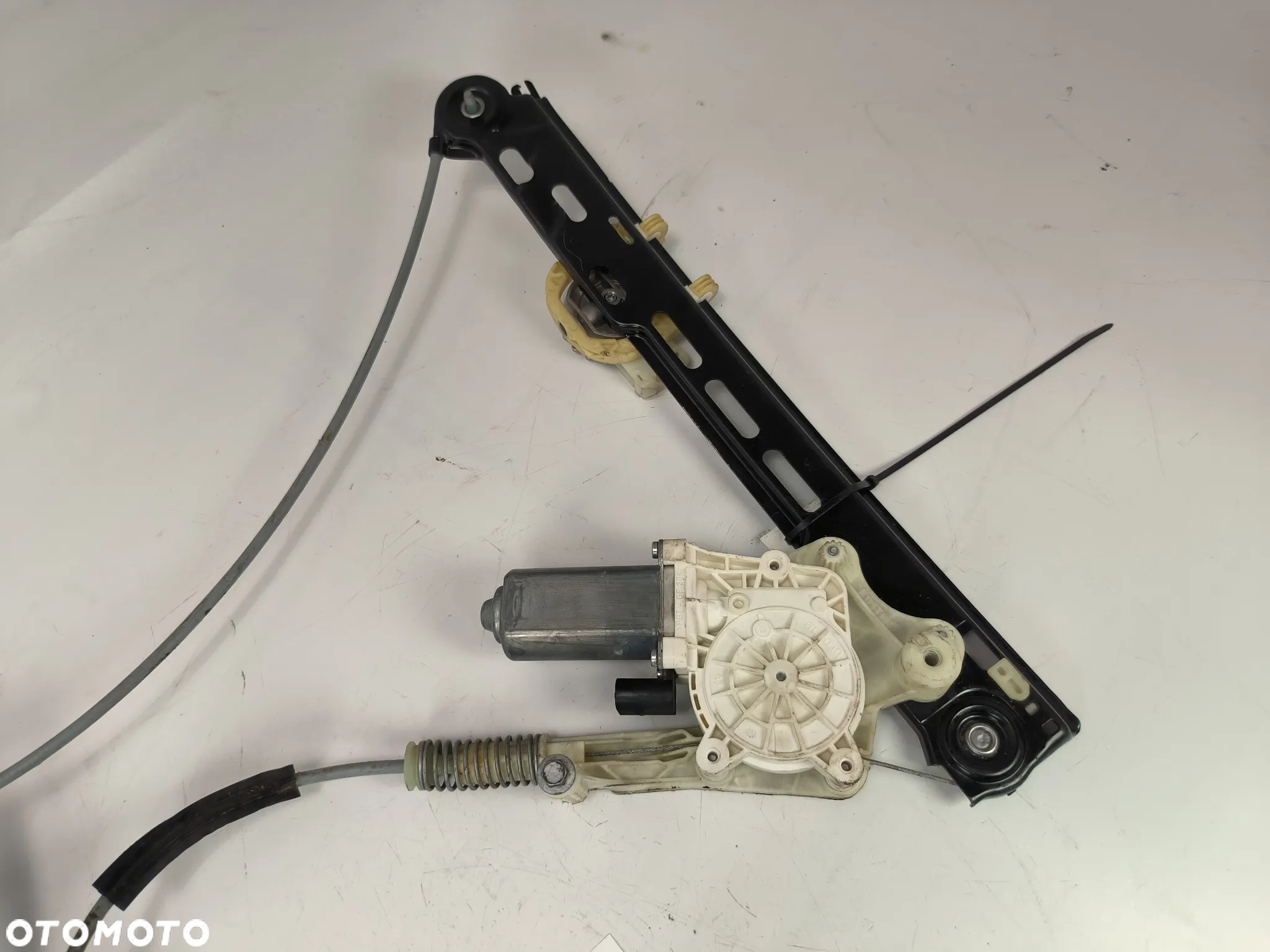 Elektryczny podnośnik szyby drzwi przednich lewy  99154207502 Porsche Boxtser 718  2017r. - 2
