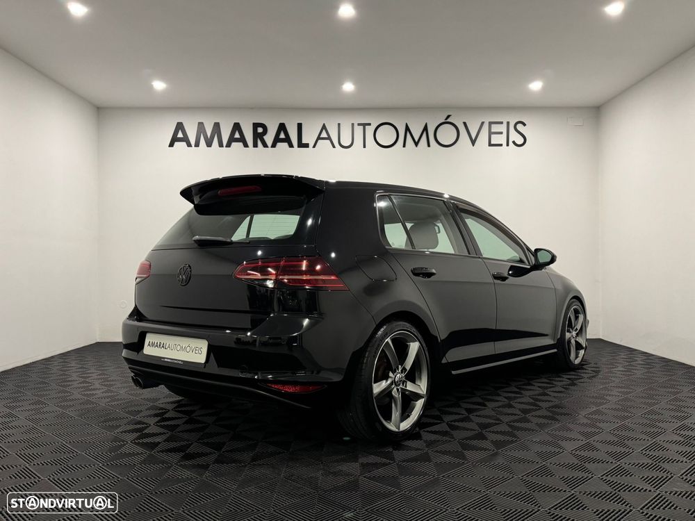 VW Golf 2.0 TDI Confortline - 4