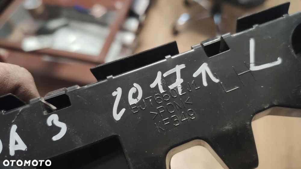 ŚLIZG LEWY PRAWY TYŁ KPL MAZDA 3 13- BM H/B - 4