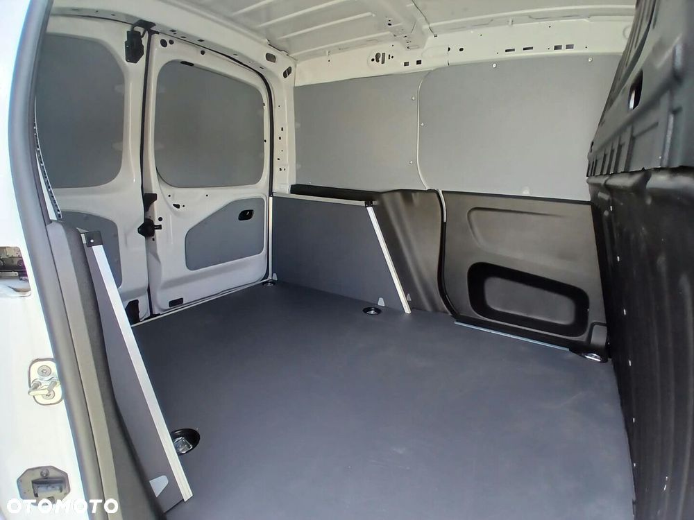 Toyota PROACE CITY - 35