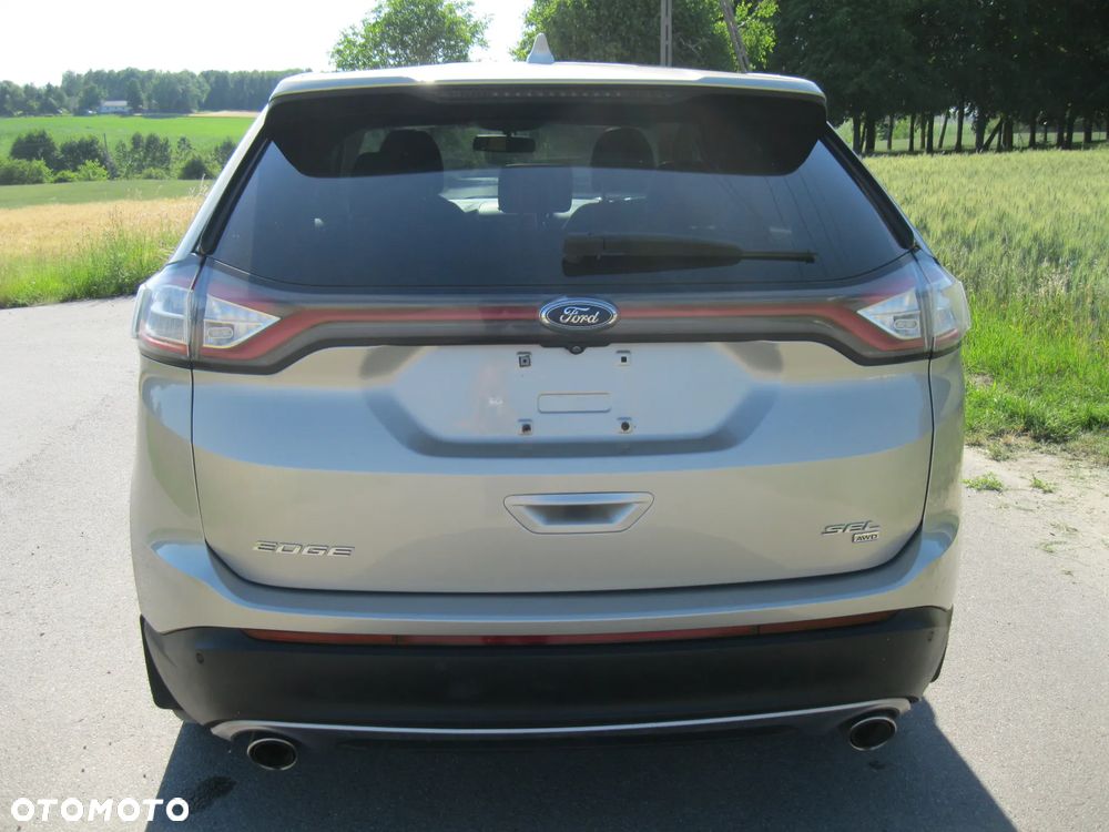 Ford Edge - 5