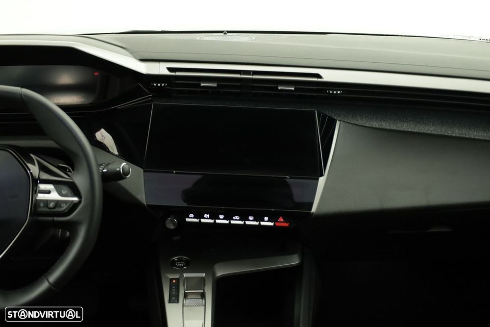 Peugeot 408 1.2 PureTech Allure EAT8 - 9