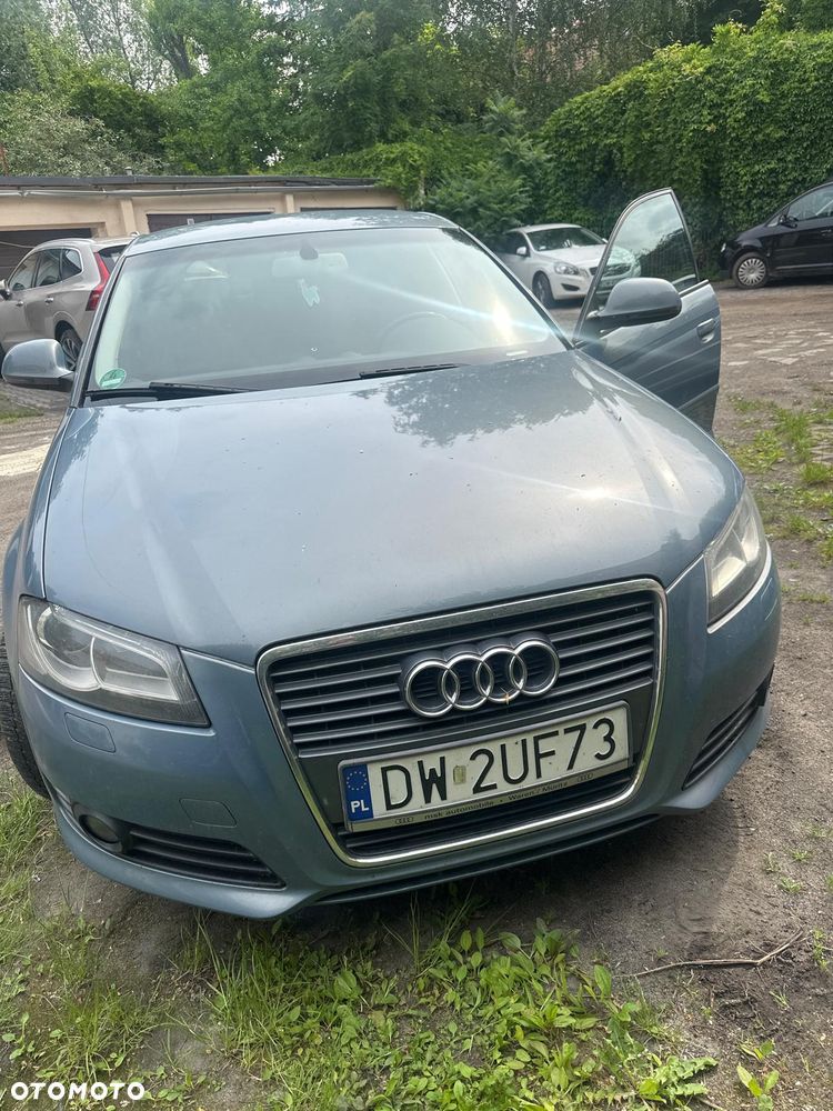 Audi A3 Sportback 2.0 TDI DPF S tronic S line Sportpaket - 3