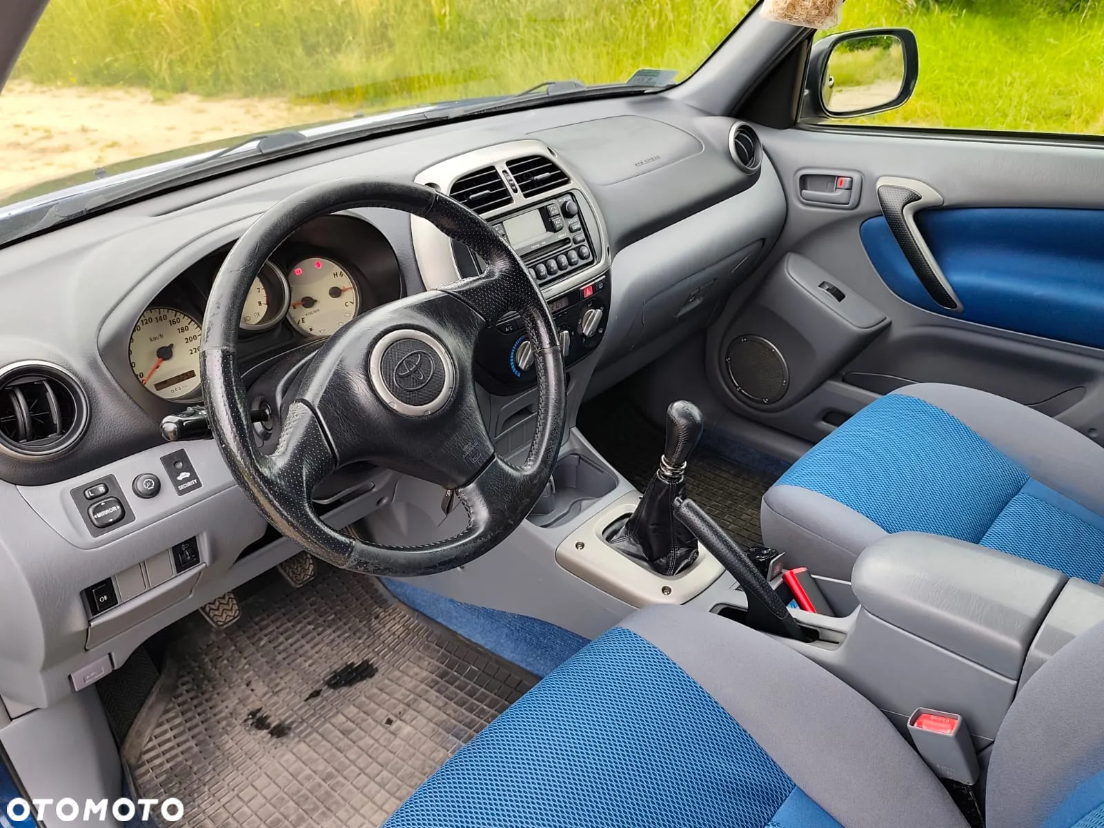 Toyota RAV4 1.8 VVT-i 4x2 - 29