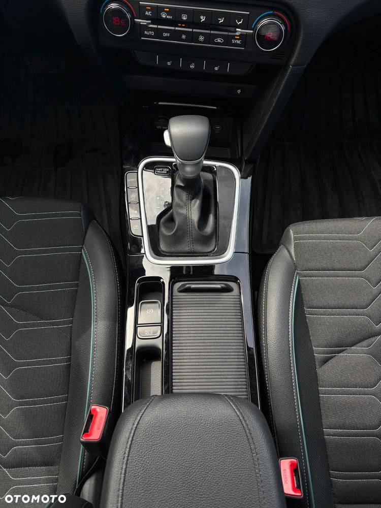 Kia XCeed 1.6 T-GDI Tribute DCT - 19