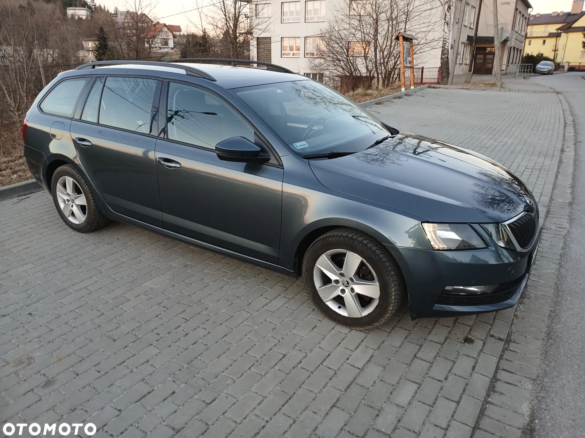 Skoda Octavia 1.4 TSI Ambition - 19