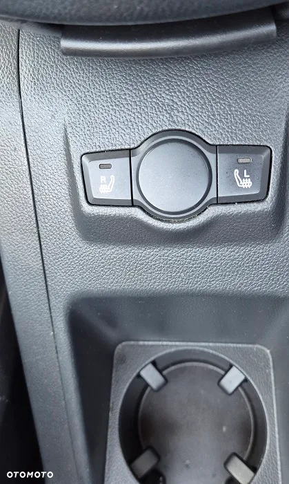 Chevrolet Captiva - 9