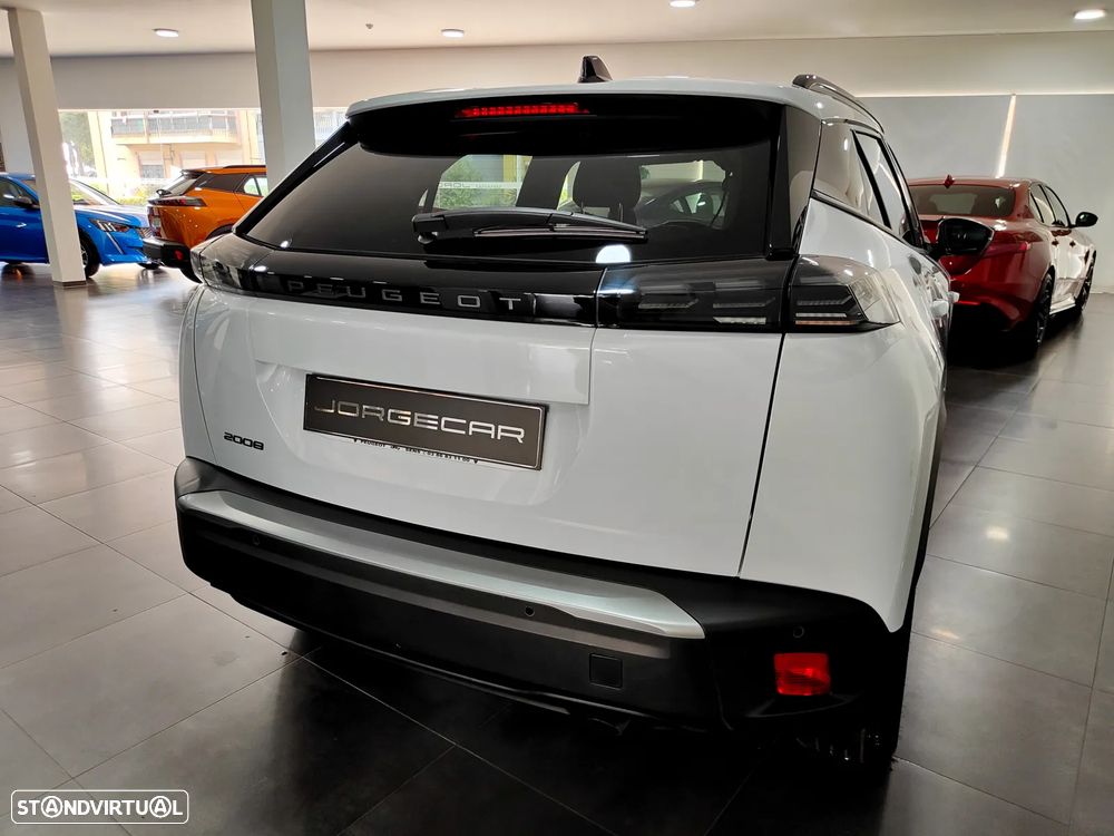 Peugeot 2008 1.2 PureTech Allure - 17